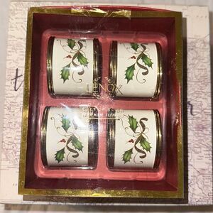 LENOX NIP Set of 4 Dinner Napkin Rings Gold Tone White Green Red Christmas